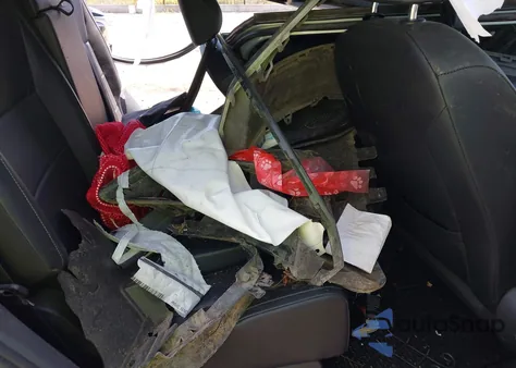 2019 Volkswagen Tiguan 2.0T Se/2.0T Sel/2.0T Sel R-Line/2.0T Sel R-Line Black из США, поврежденный, VIN 3VV2B7AX6KM147514